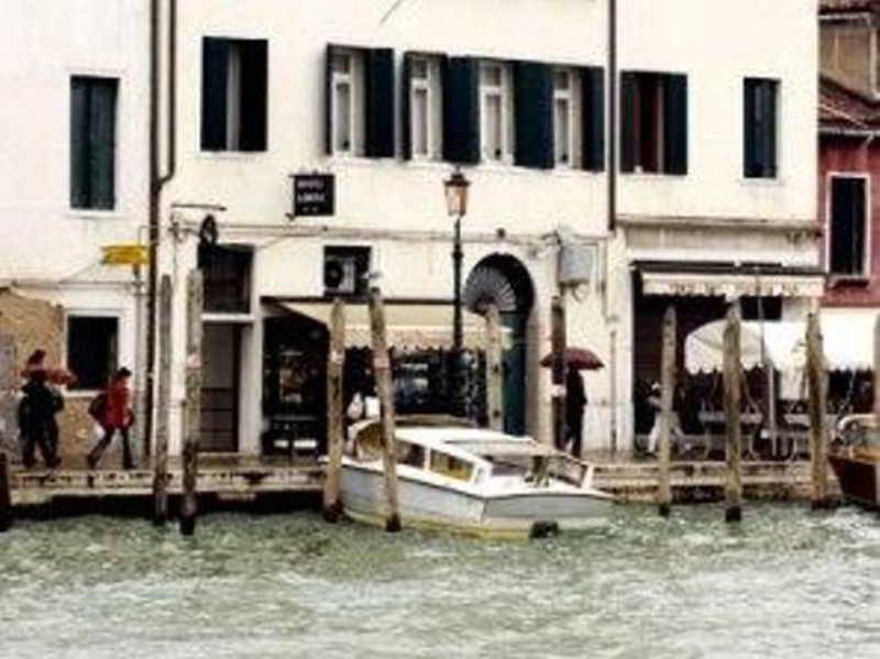 Hotel Airone Venesia Bagian luar foto
